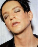 brian-molko-2000-0005