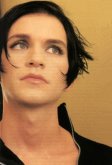 brian-molko-2000-0011