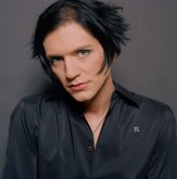 brian-molko-2000-0095