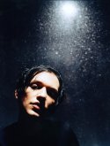 brian-molko-2000-0098